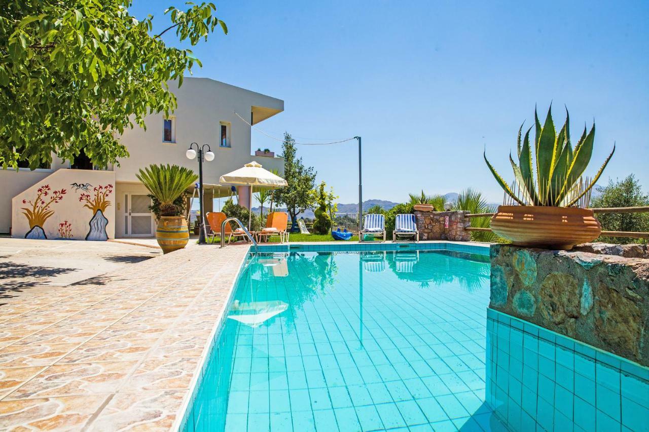 Eleana Villa Angouselianá Exterior photo